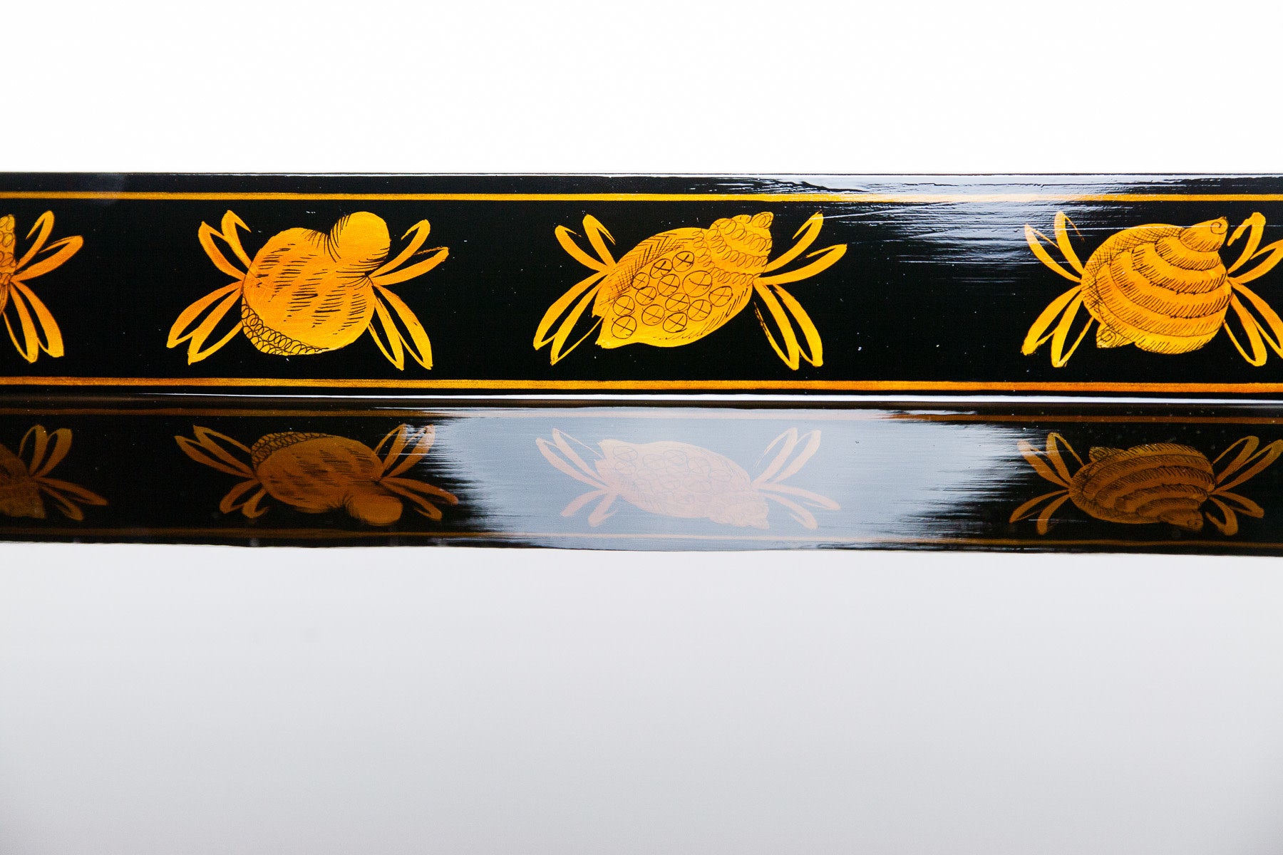 Handcrafted Natural Tree Lacquer Tray