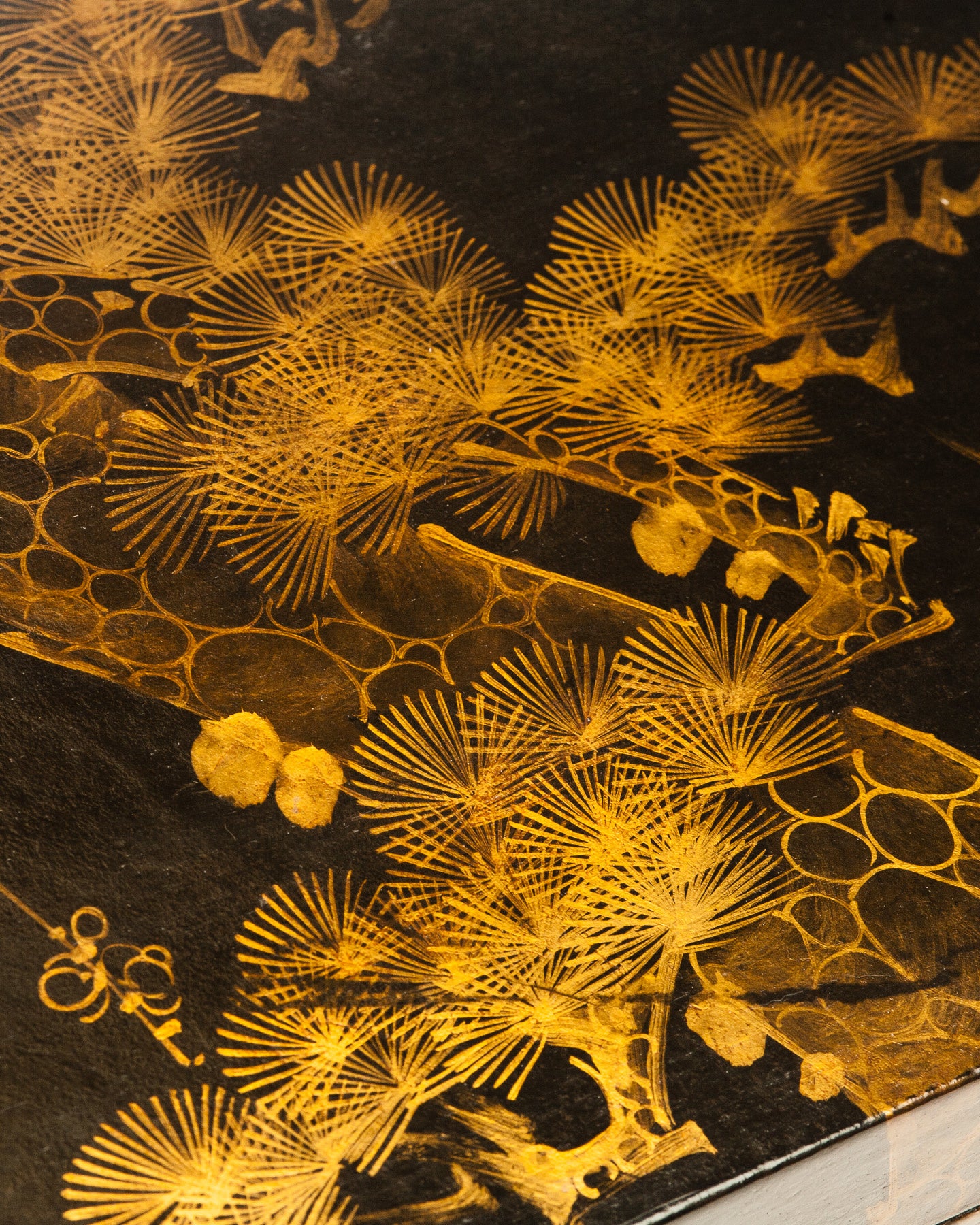 Black hand-painted Meridian Design Leather Box (16.5")