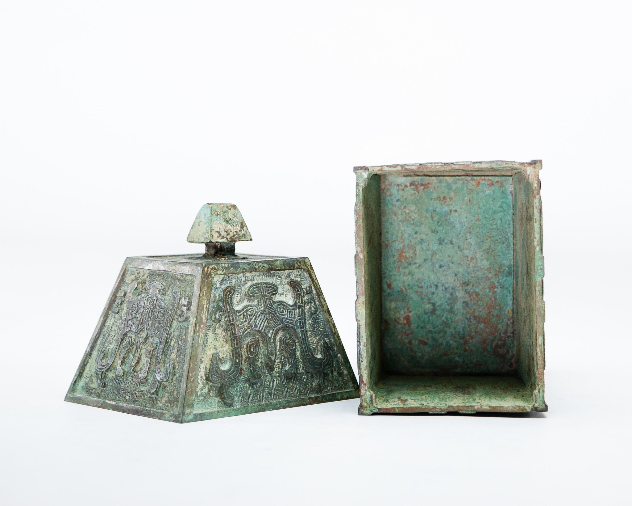 Verdigris Bronze Wine Vessel