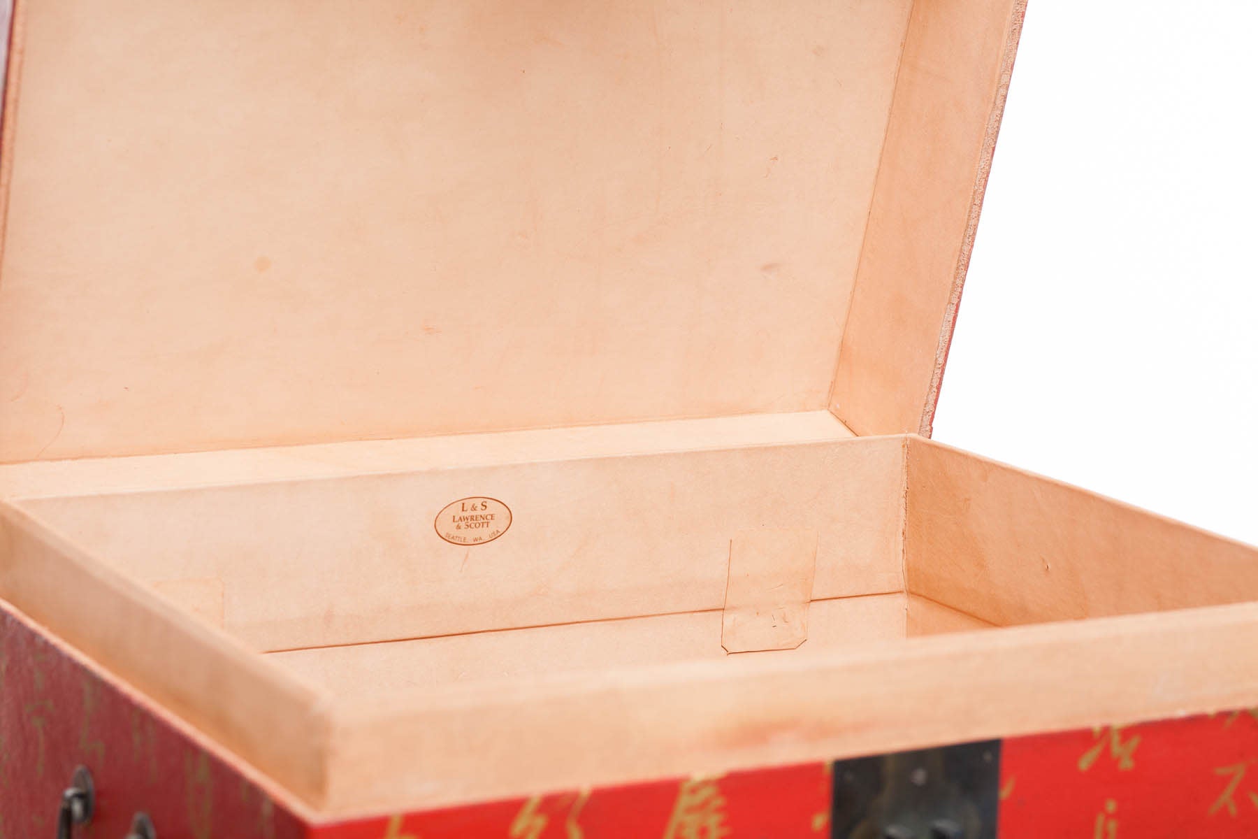 Mandarin Red Inscription Leather Box With Full Hardware