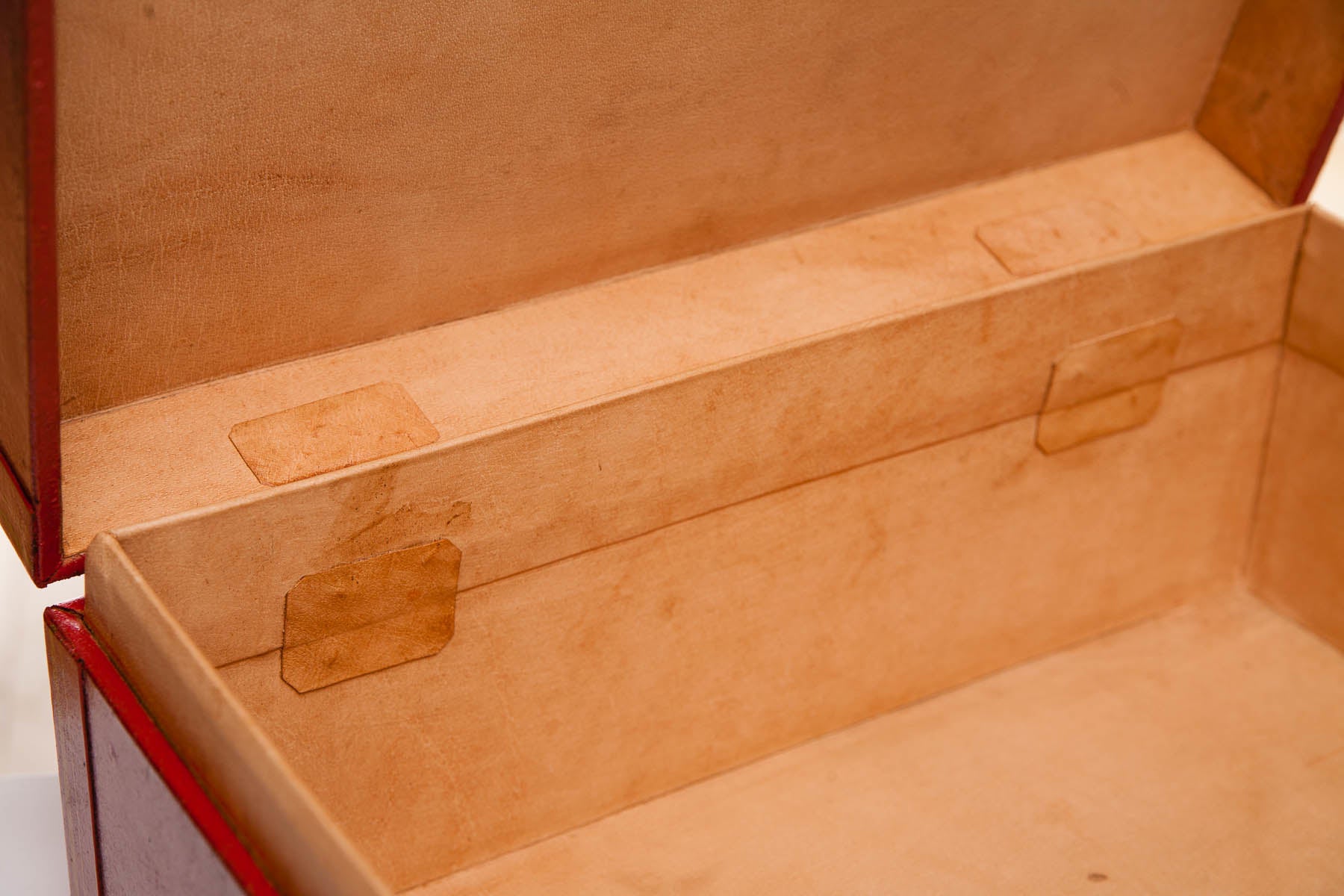 Mandarin Red Regalia Leather Box (16.5")