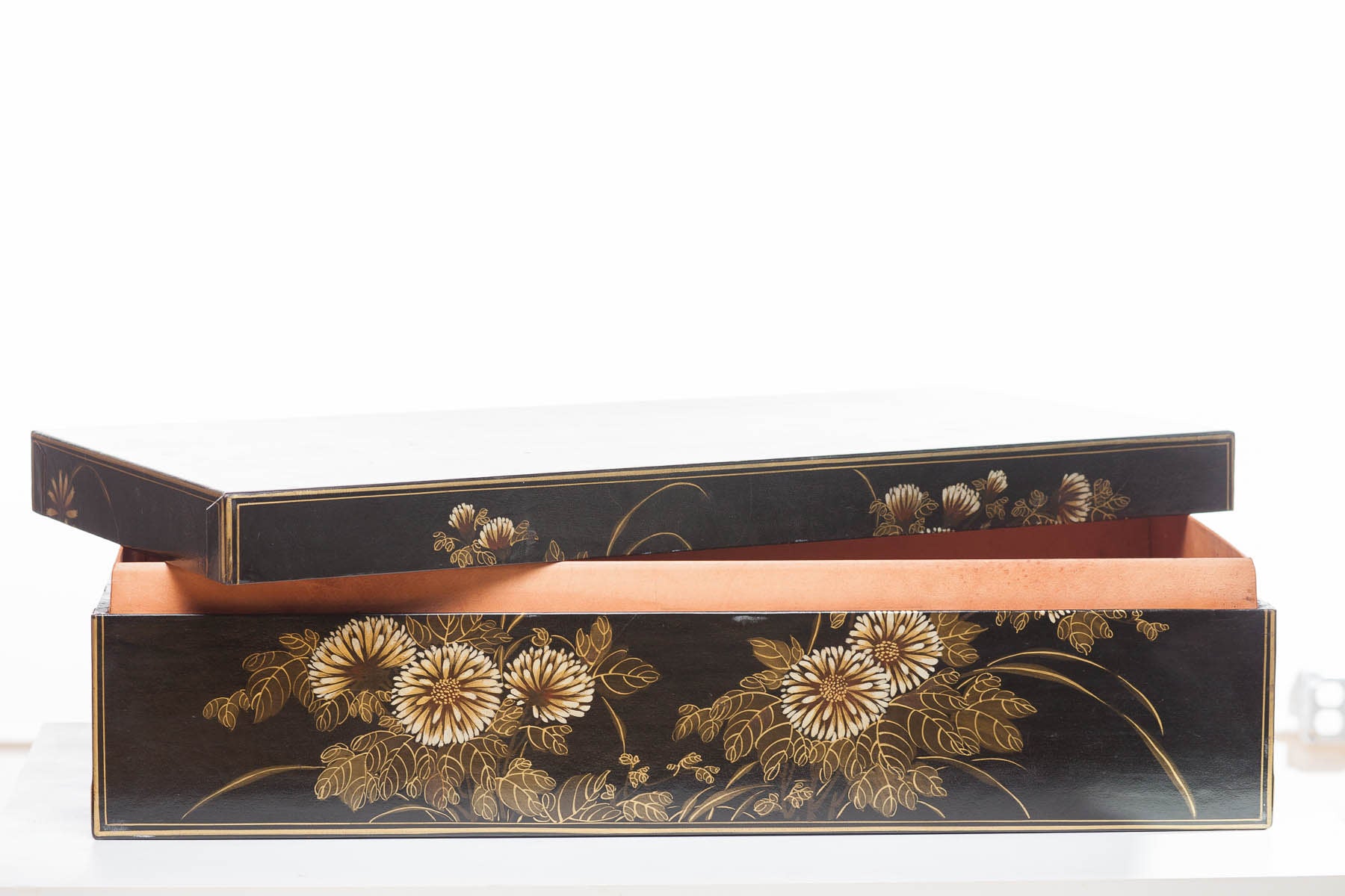 Black Thrive Leather Wide Box