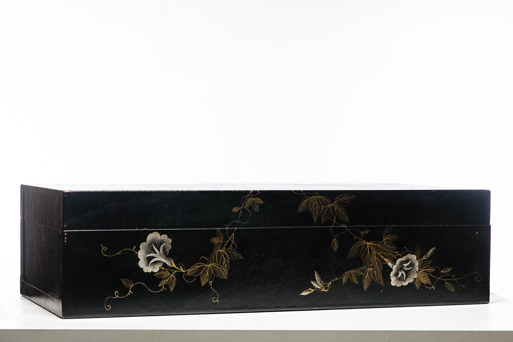 Black Valentine Wide Leather Box