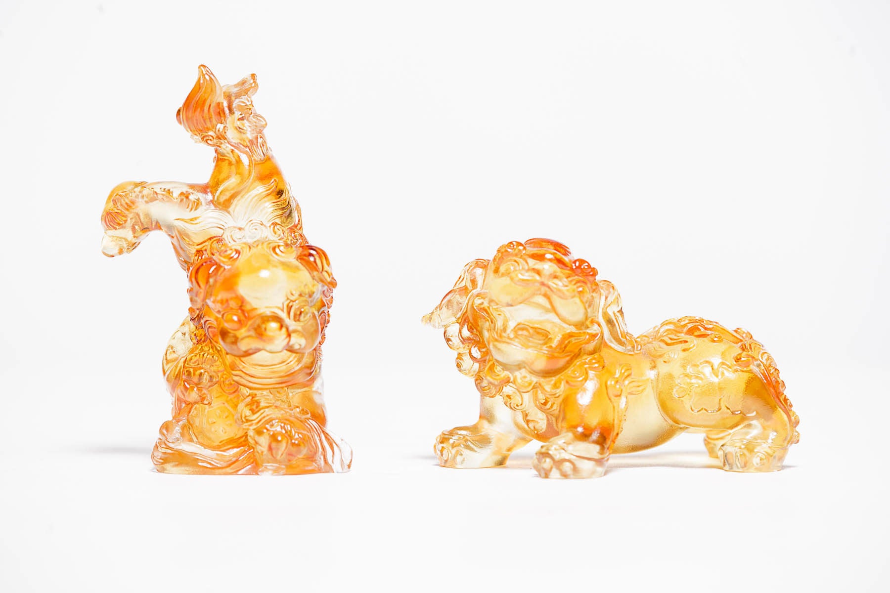 LIULI Crystal Art Crystal Foo Dogs "Happy Dogs Bring Everlasting Wealth" Crystal Sculpture