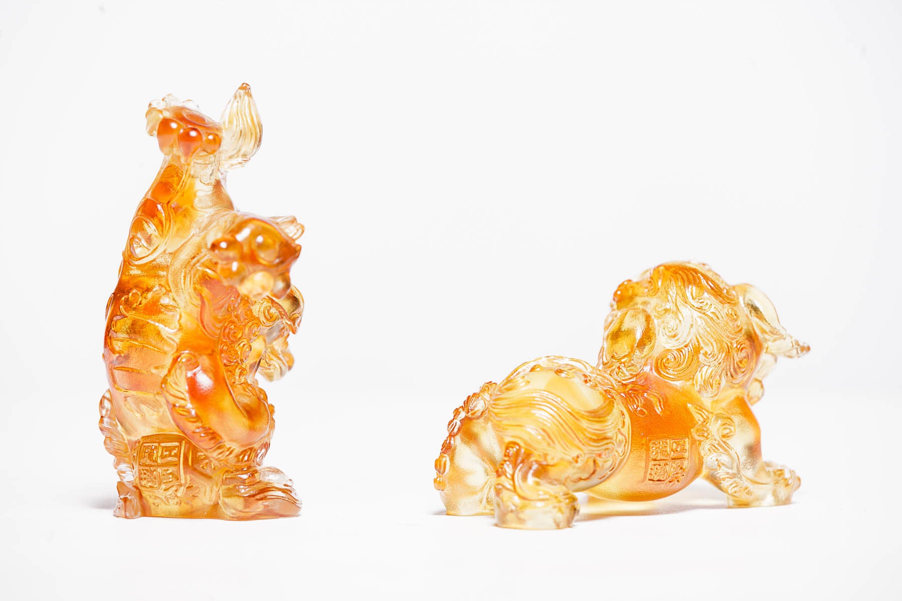 LIULI Crystal Art Crystal Foo Dogs "Happy Dogs Bring Everlasting Wealth" Crystal Sculpture