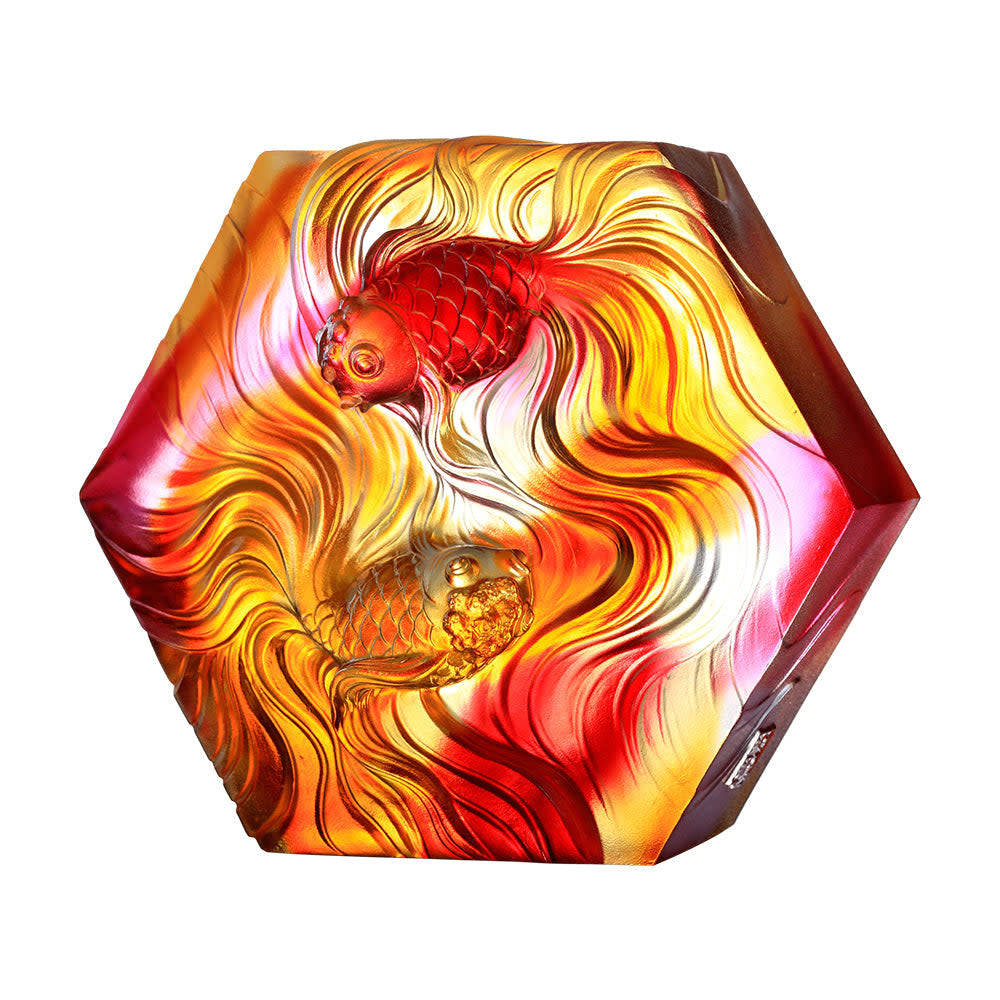 LIULI Crystal Art Crystal Fish, Goldfish, "An Exquisite Dance" Paperweight