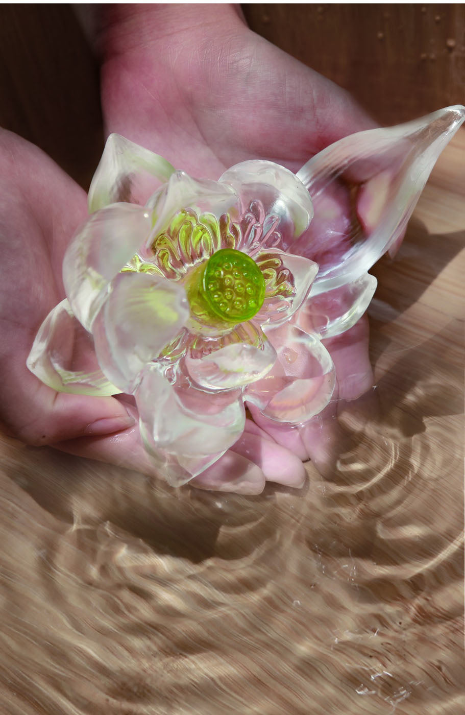 LIULI Crystal Art Crystal Lotus (Green)