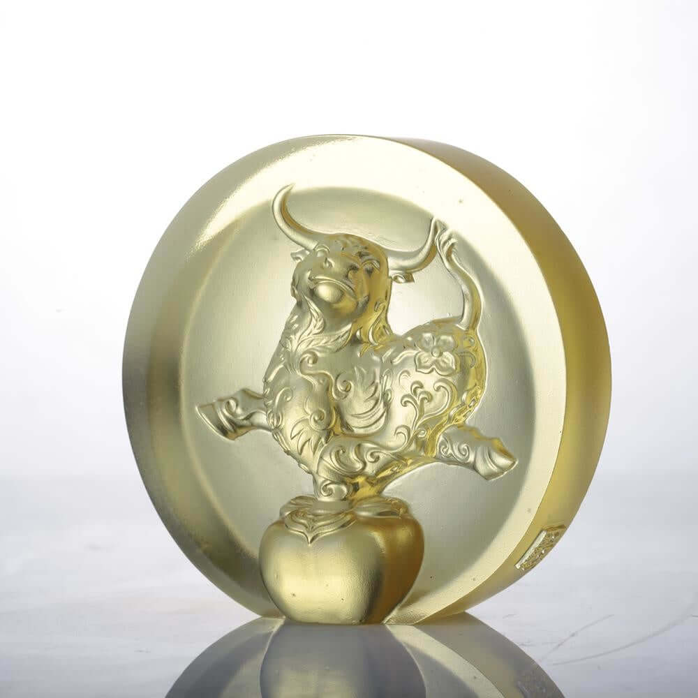LIULI Crystal Art Crystal "The Joyful Spirit of the Ox" Paperweight in Gold