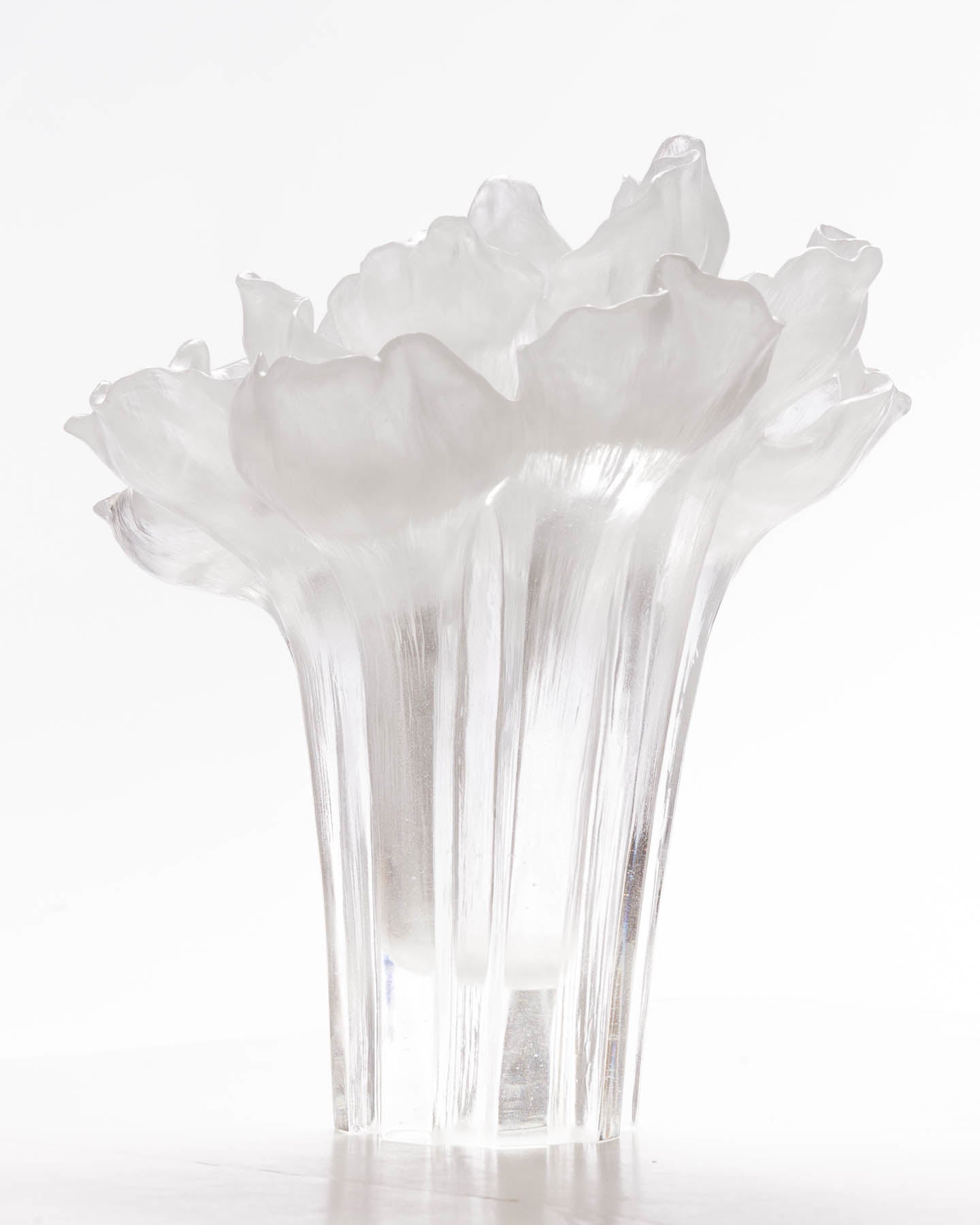 LIULI Crystal Art Crystal Peony Bloom (Powdered White) (Limited Edition) Vase