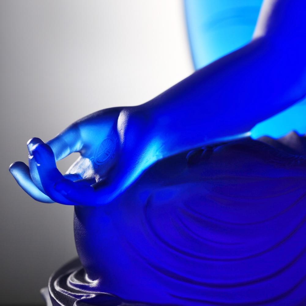 LIULI Crystal Art Crystal Medicine Buddha (Blue)