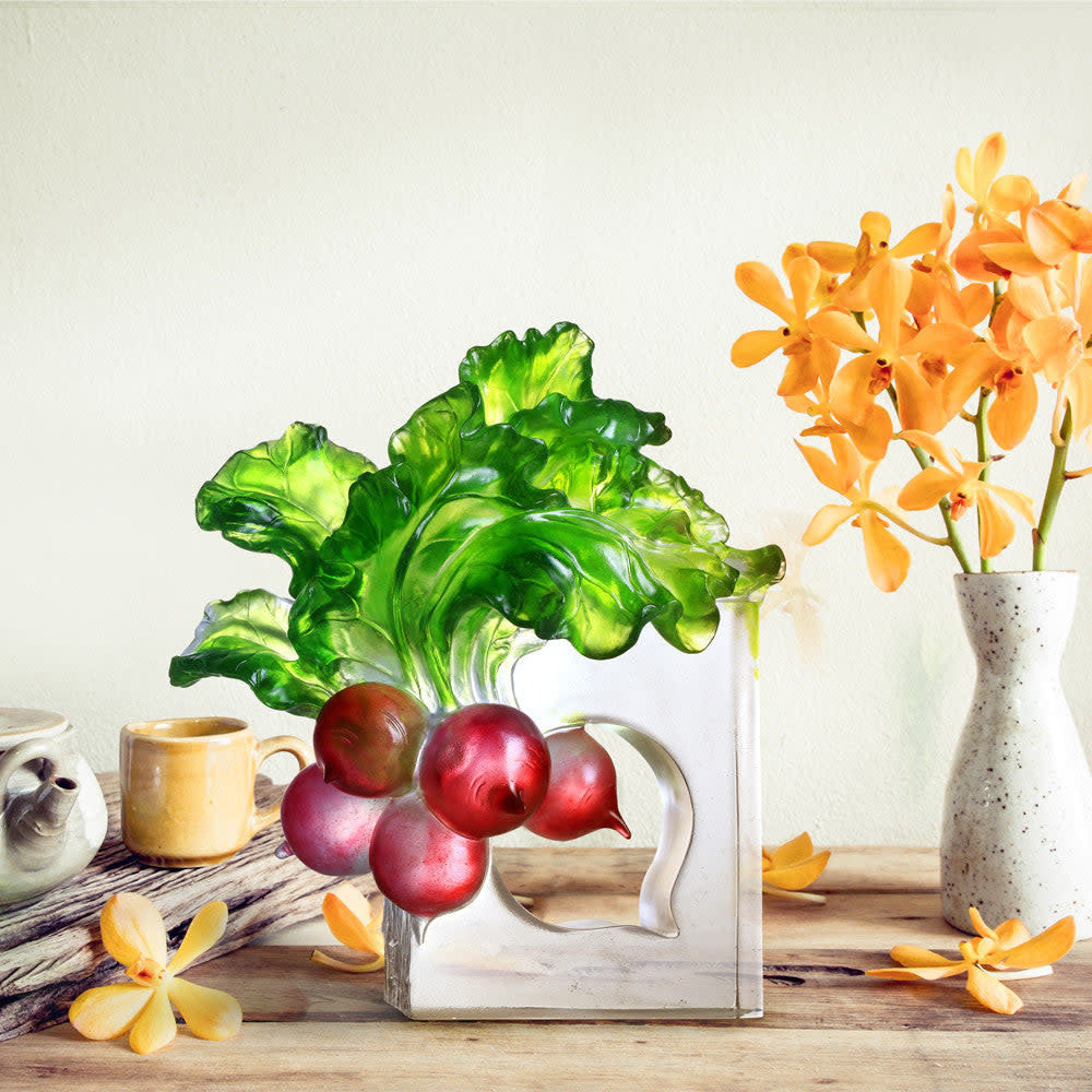 LIULI Crystal Art Crystal Radish, "The Heart of Our Great Land"