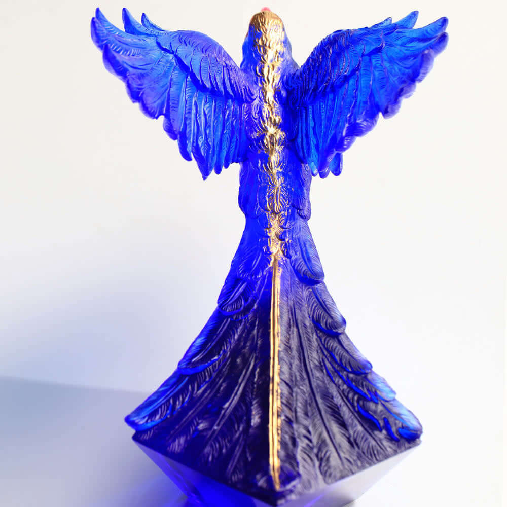 LIULI Crystal Art Aligned with the Light, I am the Prize, Blue Magpie Bird Figurine with GIlded Gold Stripe
