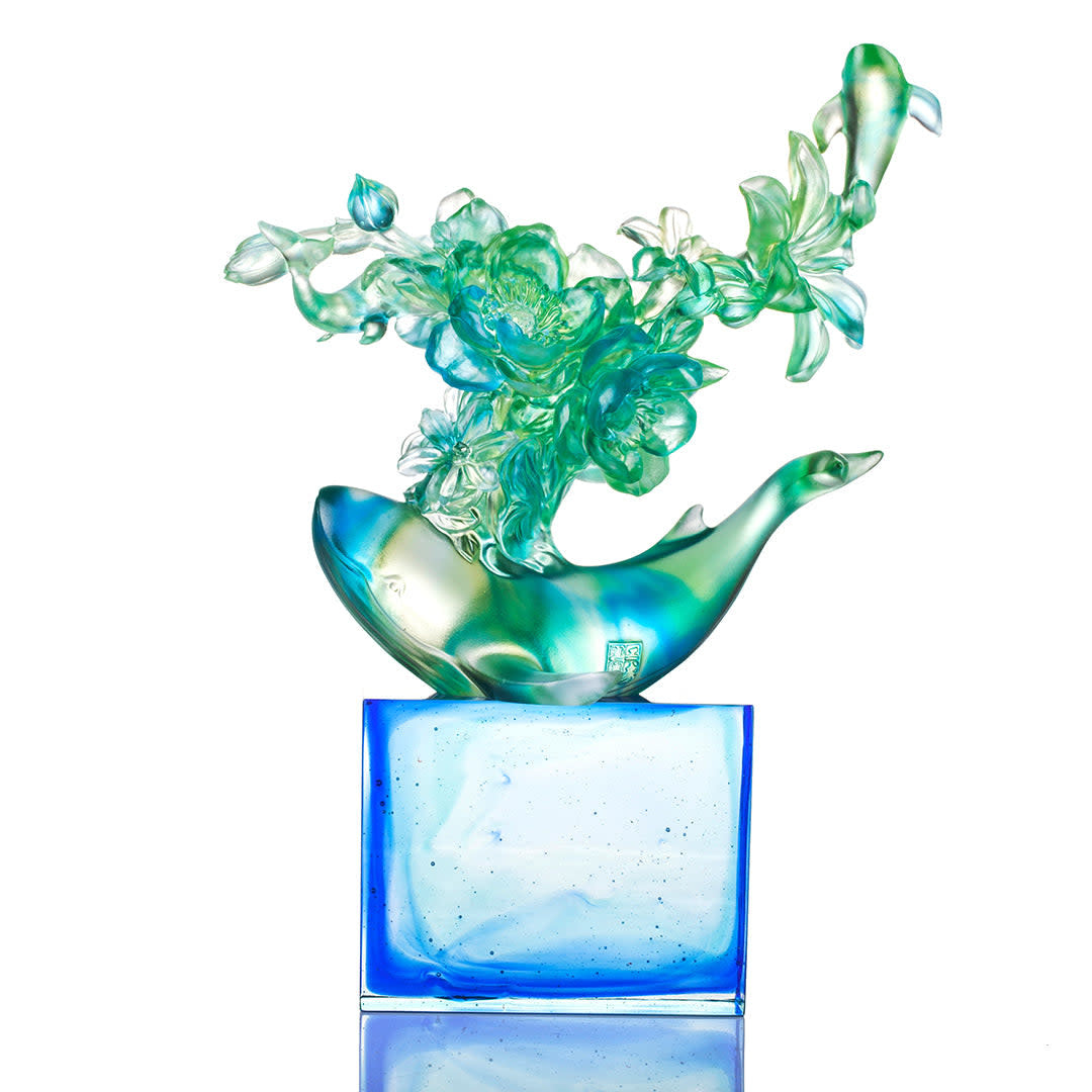 LIULI Crystal Art Crystal Whale with Flower
