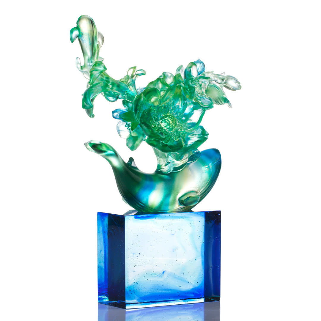 LIULI Crystal Art Crystal Whale with Flower