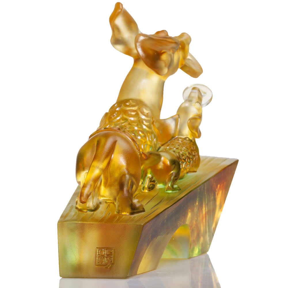 LIULI Crystal Art Crystal Dog, "Generations of Prosperity"