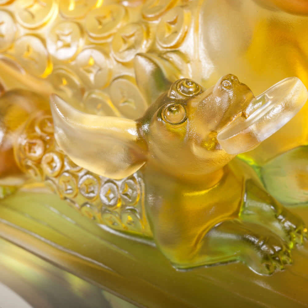 LIULI Crystal Art Crystal Dog, "Generations of Prosperity"