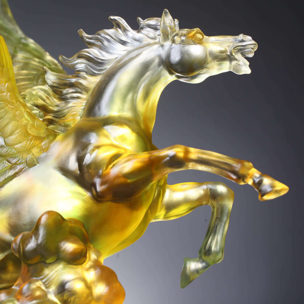 LIULI Crystal Art Collectible Pegasus Sculpture, "King"