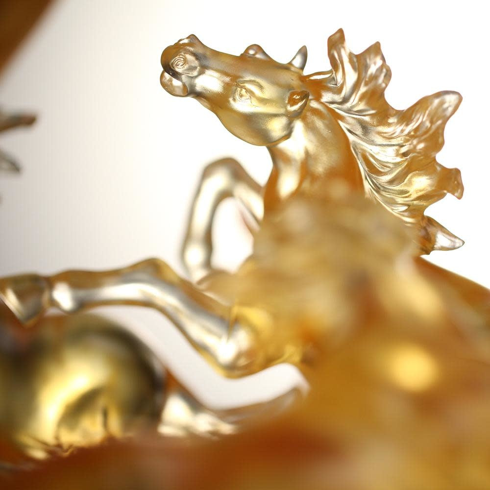 LIULI Crystal Art Crystal Horses, "Rising through Heaven and Earth"