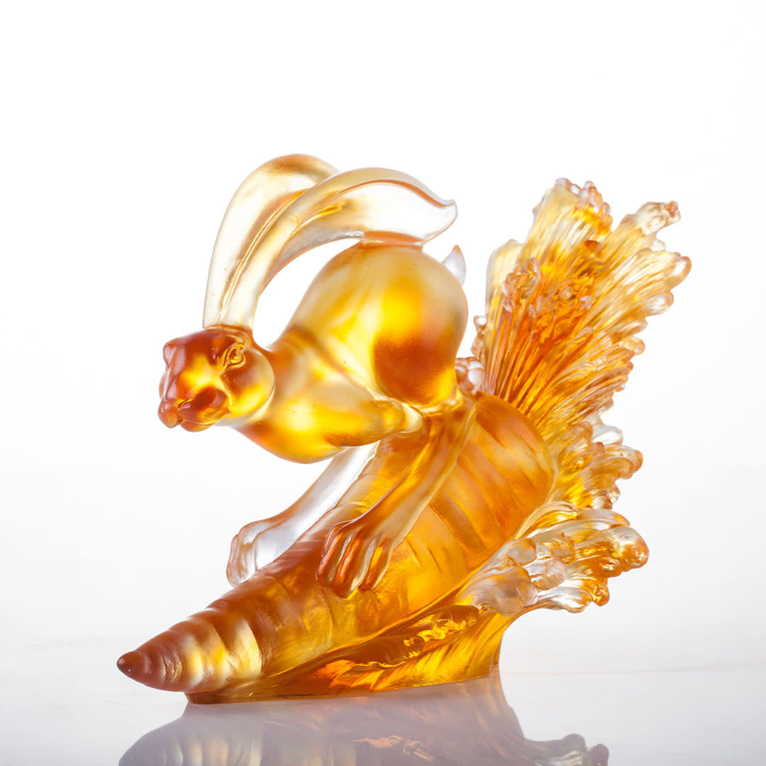 LIULI Crystal Art Crystal Rabbit, Year of the Rabbit, "Advancing with Invincibility"