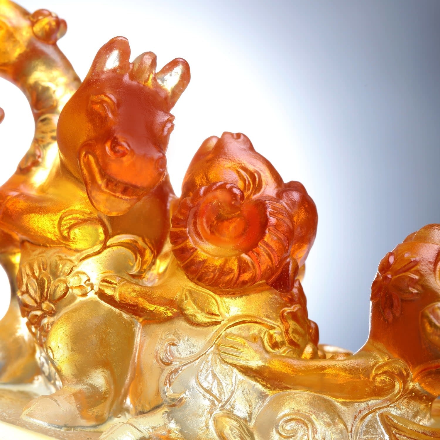 LIULI Crystal Art Crystal Zodiac Animals, "Indomitable Hearts"