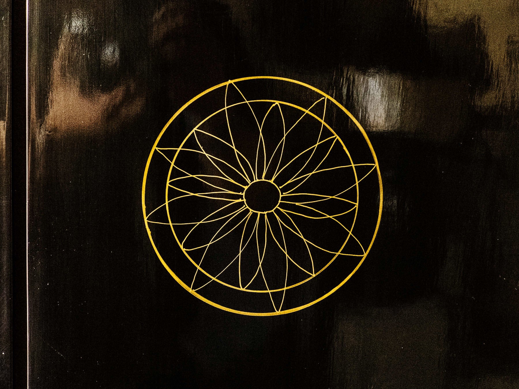 Japanese Large Four-Panel High-Gloss Cherry Blossom Screen/Room Divider