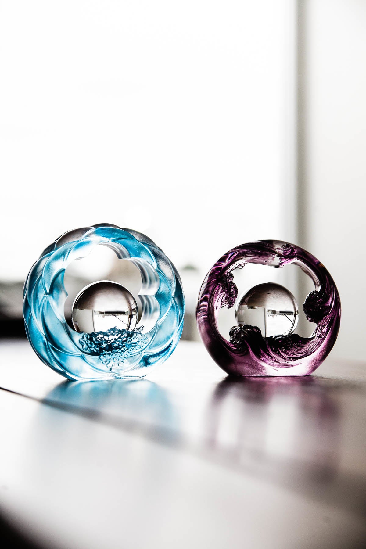 LIULI Crystal Art Crystal Water Flow Feng Shui Sculpture in Violet