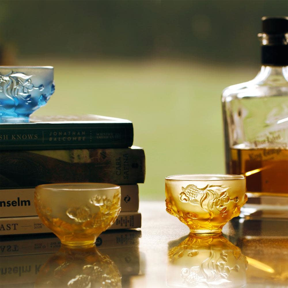 LIULI Crystal Art Crystal Goldfish Bowl and Chopsticks set, The Joy of Fish (Blue)