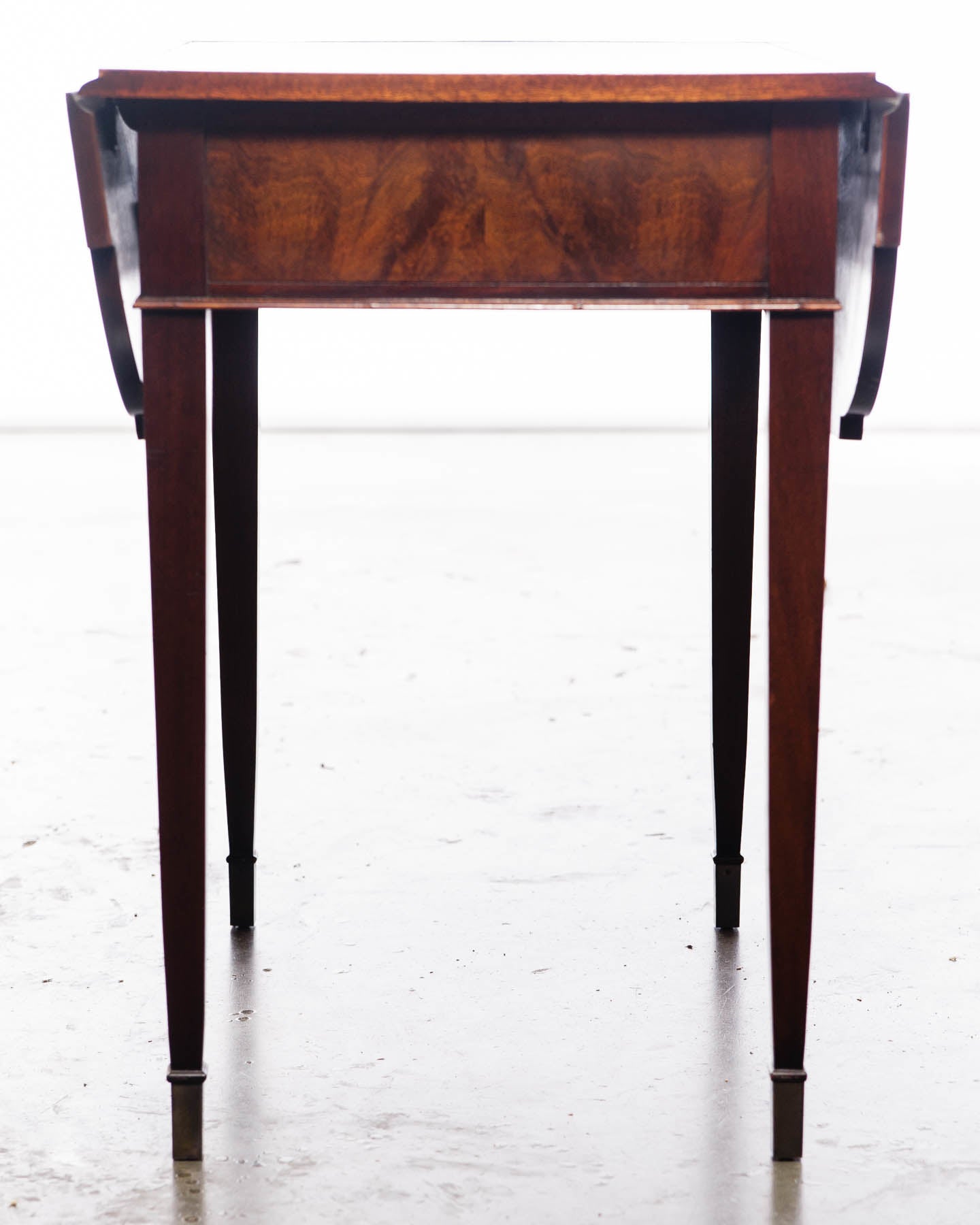 Vintage Leather Top Drop Leaf Mahogany Pembroke Side Table