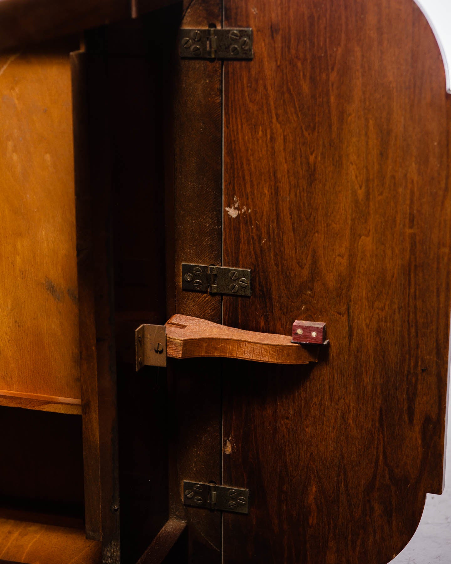 Vintage Leather Top Drop Leaf Mahogany Pembroke Side Table