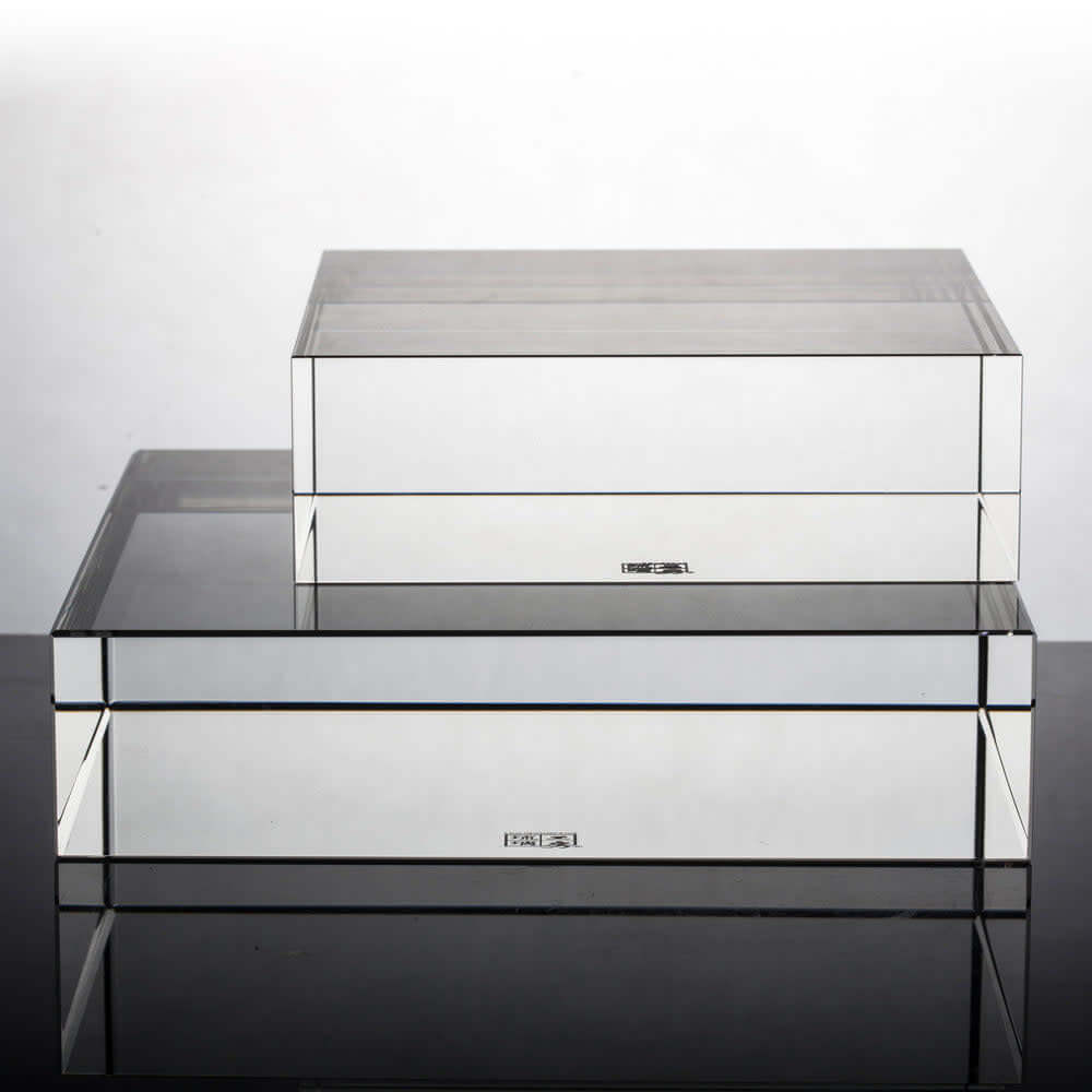 LIULI Crystal Art Acrylic Display Base with Logo Engraving