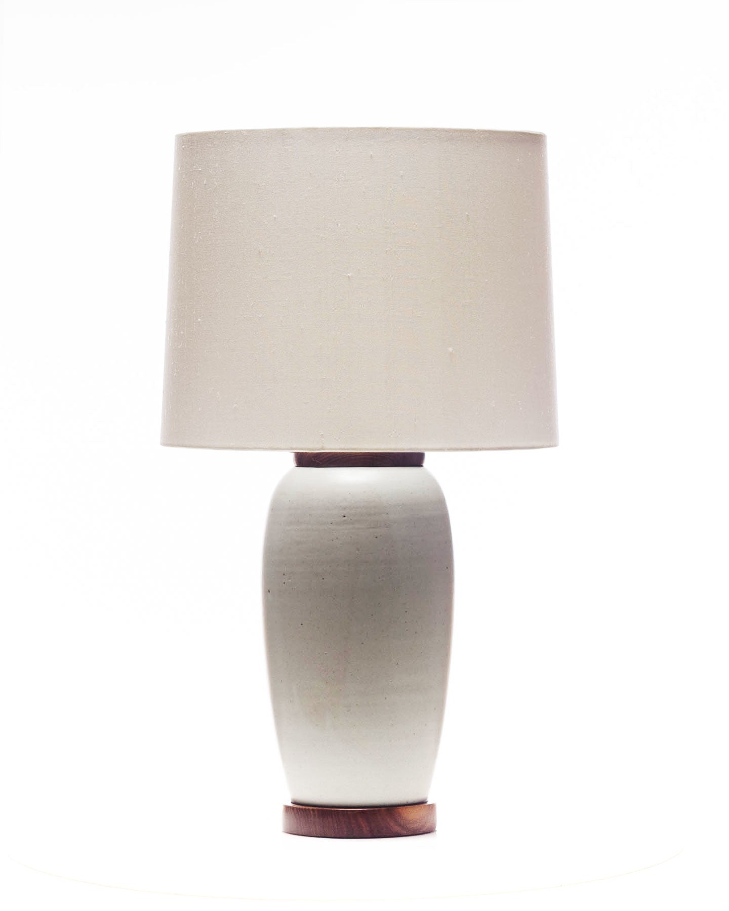 Lawrence & Scott Holden Porcelain Table Lamp (Walnut)