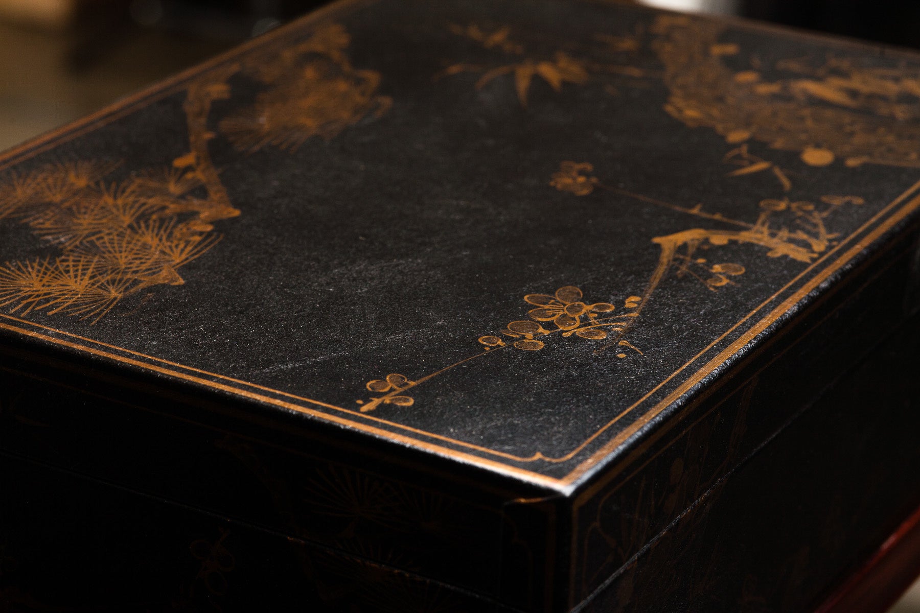 Black Meridian Leather Box (17")