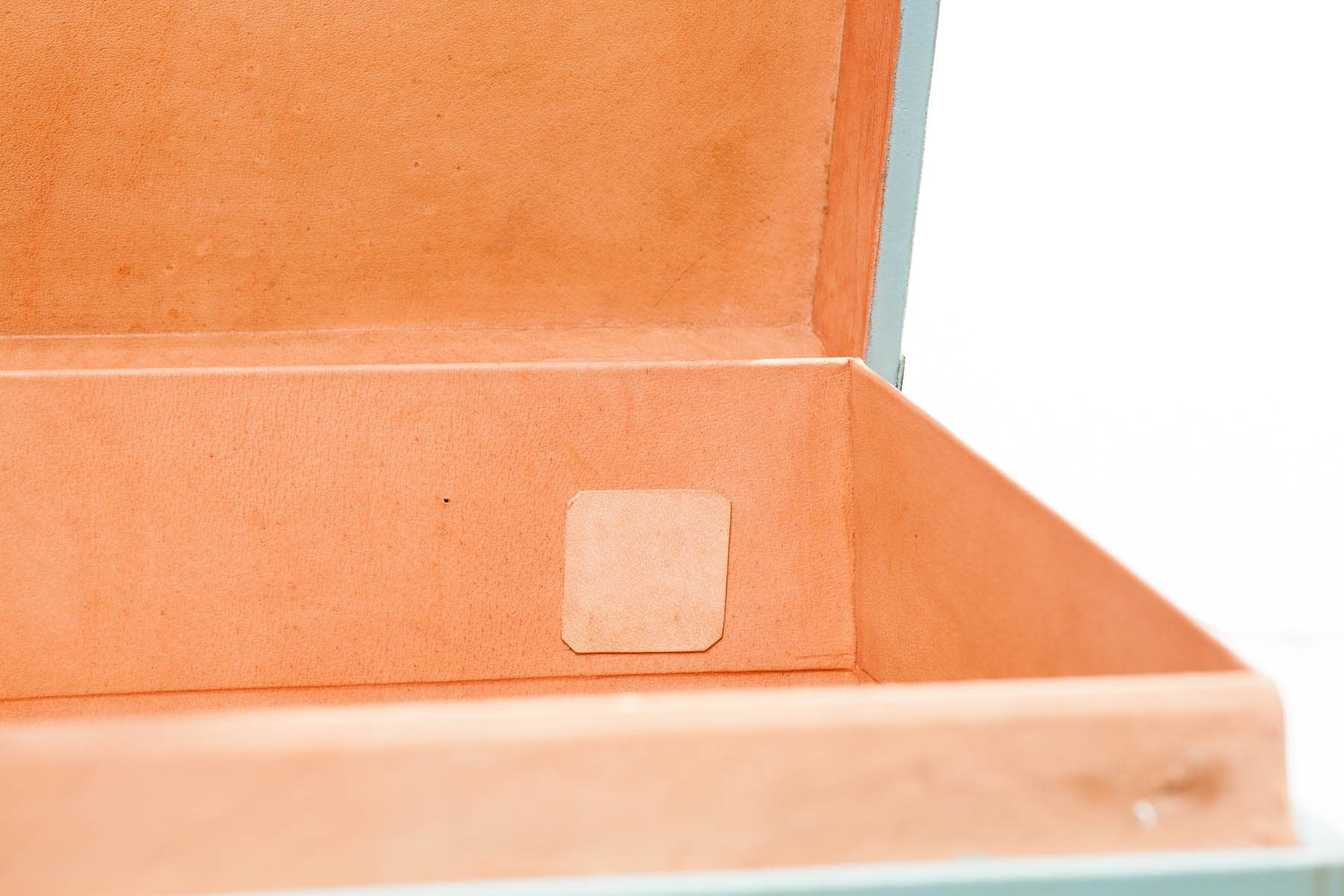 Pine Green Regalia Leather Box (34")