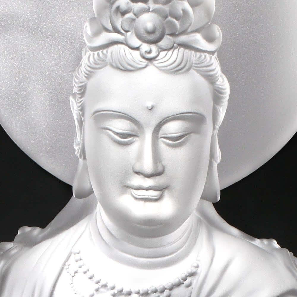 LIULI Crystal Art Crystal Buddha, Guanyin, Light Exists Because of Love-Tranquil, at Peace