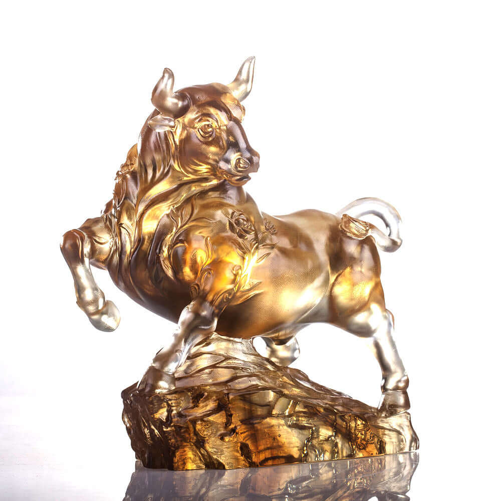 LIULI Crystal Art Crystal Bull Sculpture (Limited Edition) "Easterly Winds"