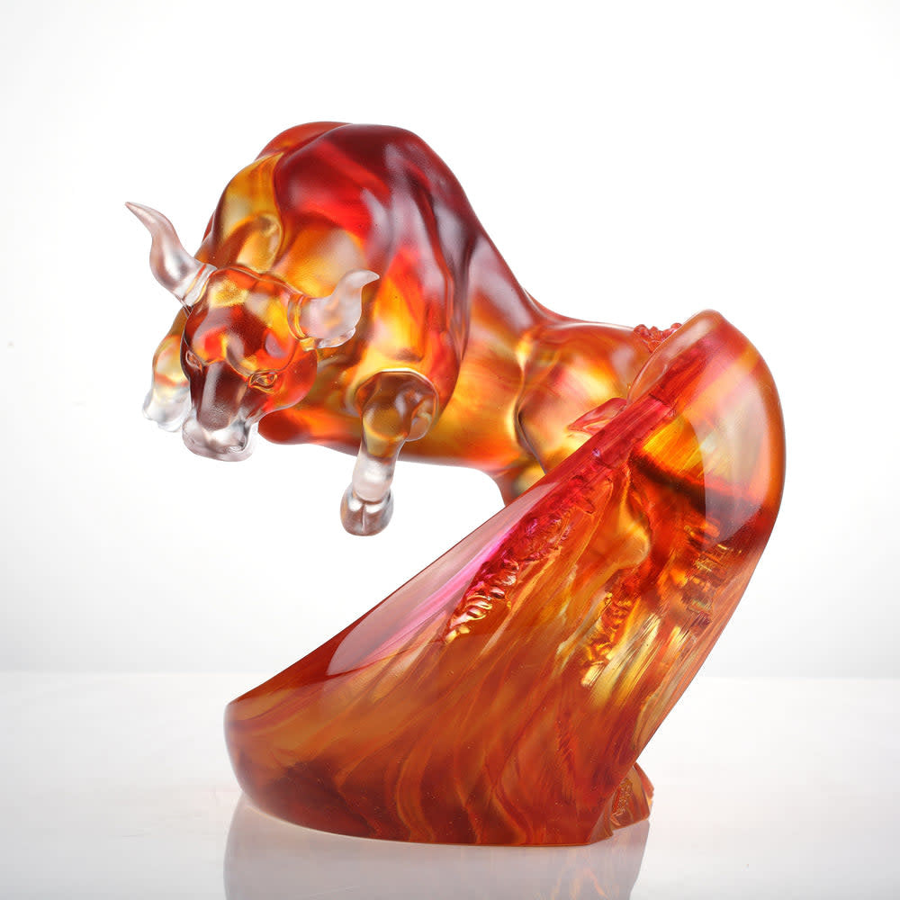 LIULI Crystal Art Ox Crystal Figurine, Profundity