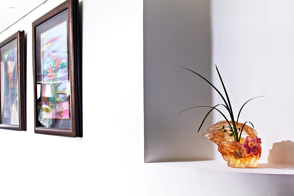 LIULI Crystal Art Crystal Floral Vase, Narcissus, "Peach Blossom Spring"