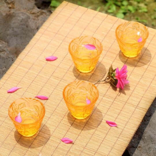 LIULI Crystal Art Crystal "To Drink Amongst Flowers" Sake Glasses, Set of 4, Light Amber