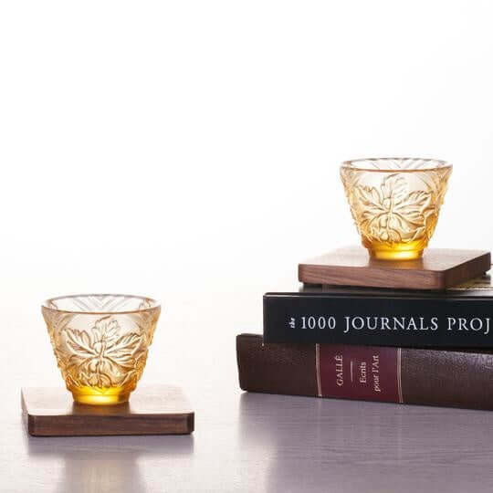 LIULI Crystal Art Crystal "To Drink Amongst Flowers" Sake Glasses, Set of 4, Light Amber