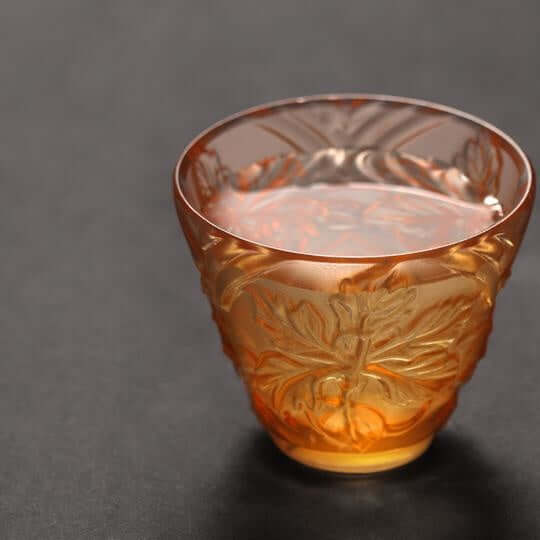 LIULI Crystal Art Crystal "To Drink Amongst Flowers" Sake Glasses, Set of 4, Light Amber