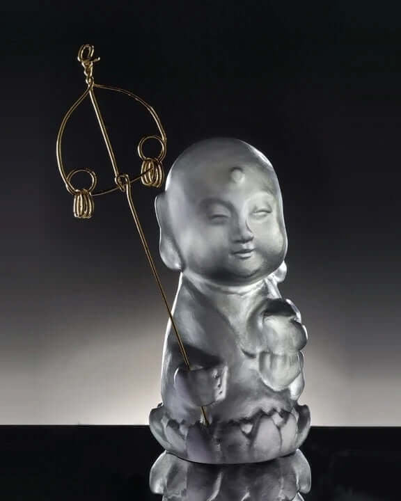 LIULI Crystal Art Crystal Buddha, "Joyous and Worry-Free, Healthy, Happy" Ksitigarbha Bodhisattva in Dark Grey