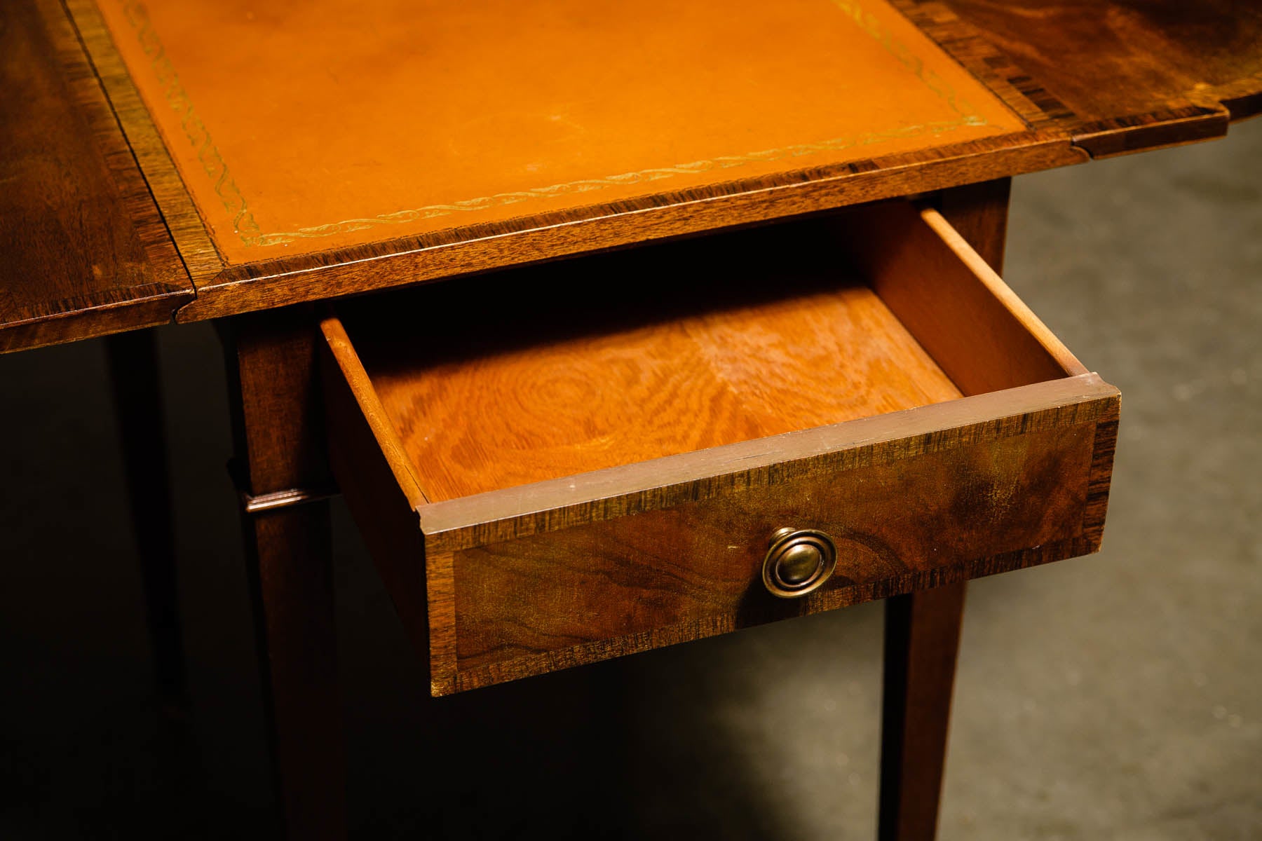 Vintage Leather Top Drop Leaf Mahogany Pembroke Side Table